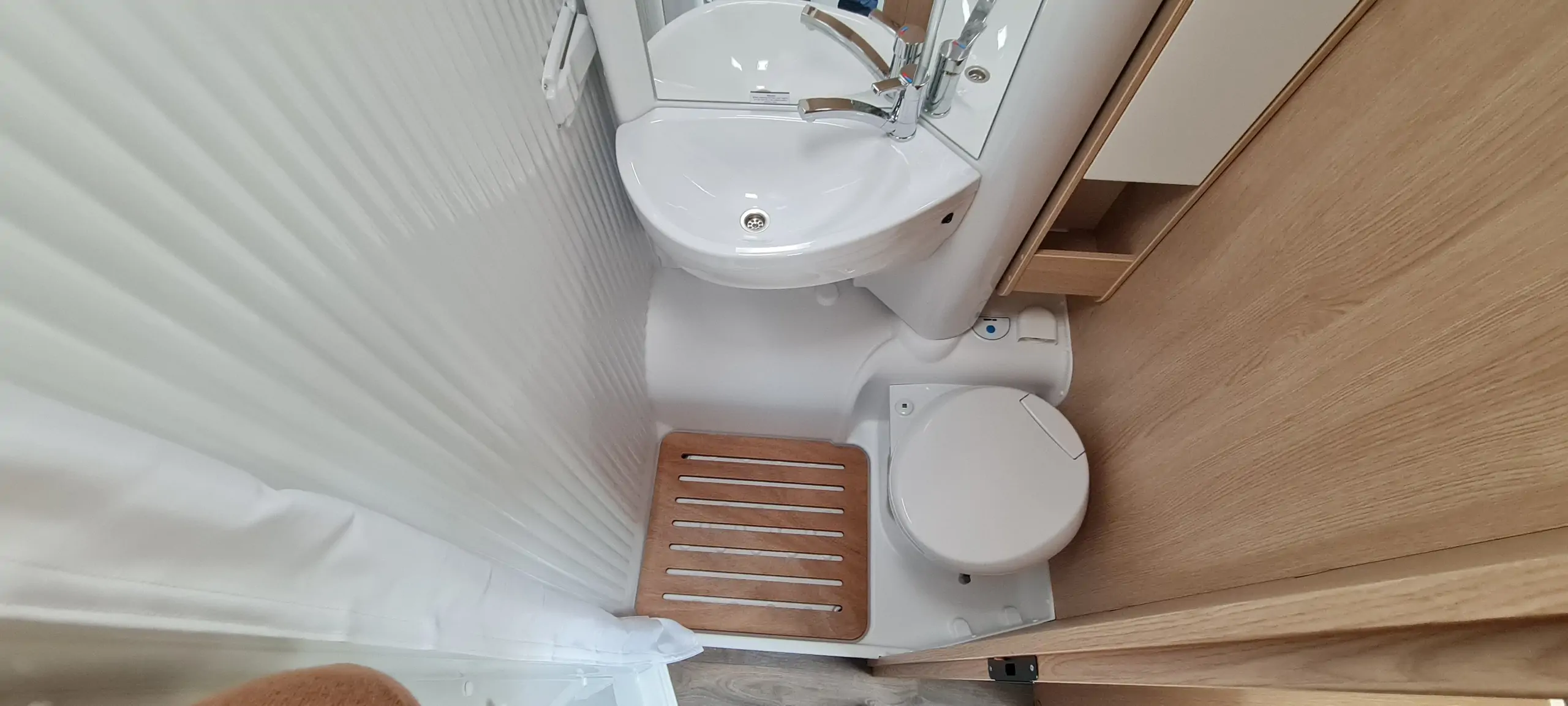 Image Sunlight V66 Adventure edition 