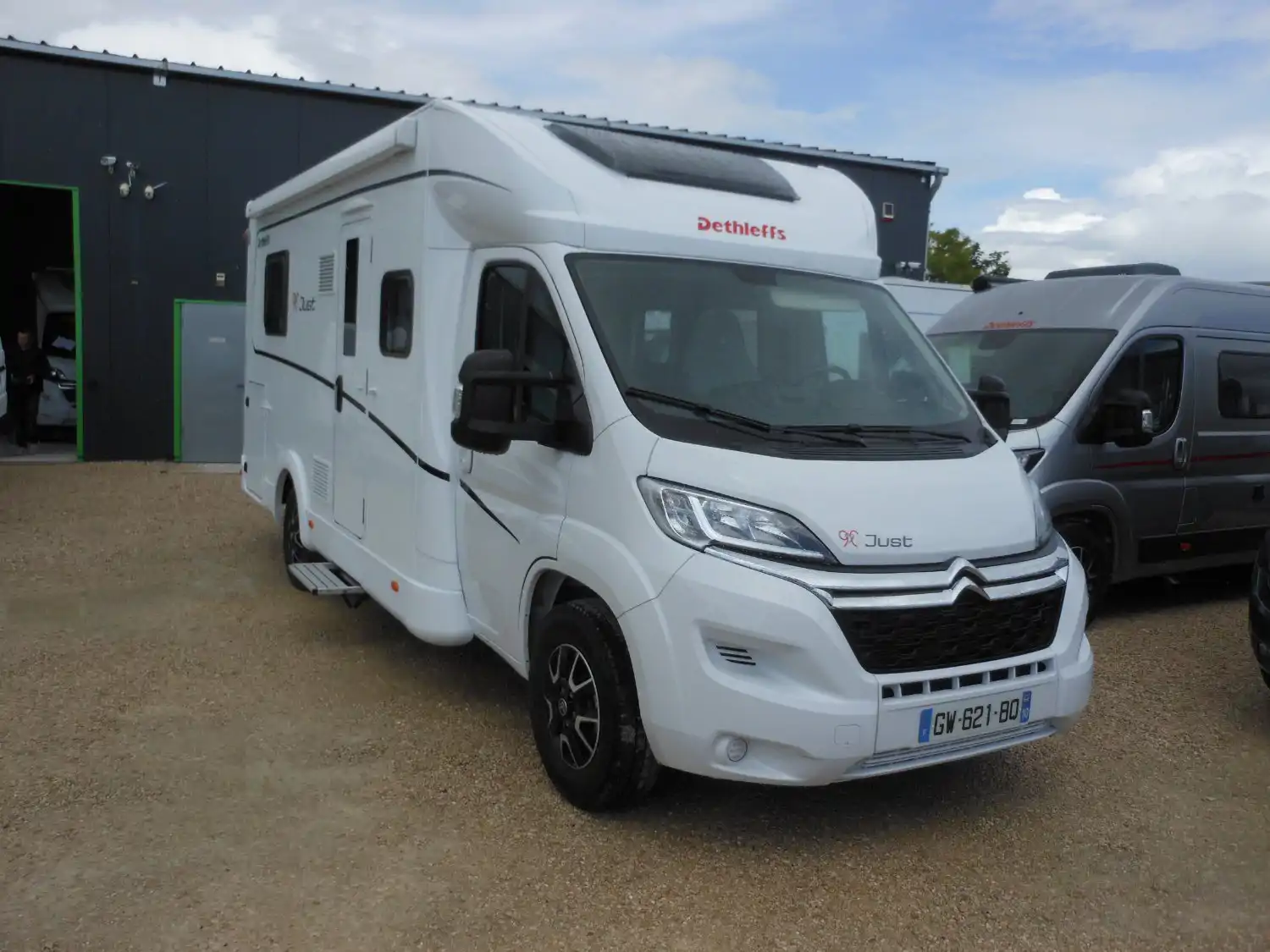 Image Dethleffs Just T 6752 DBL Profilé